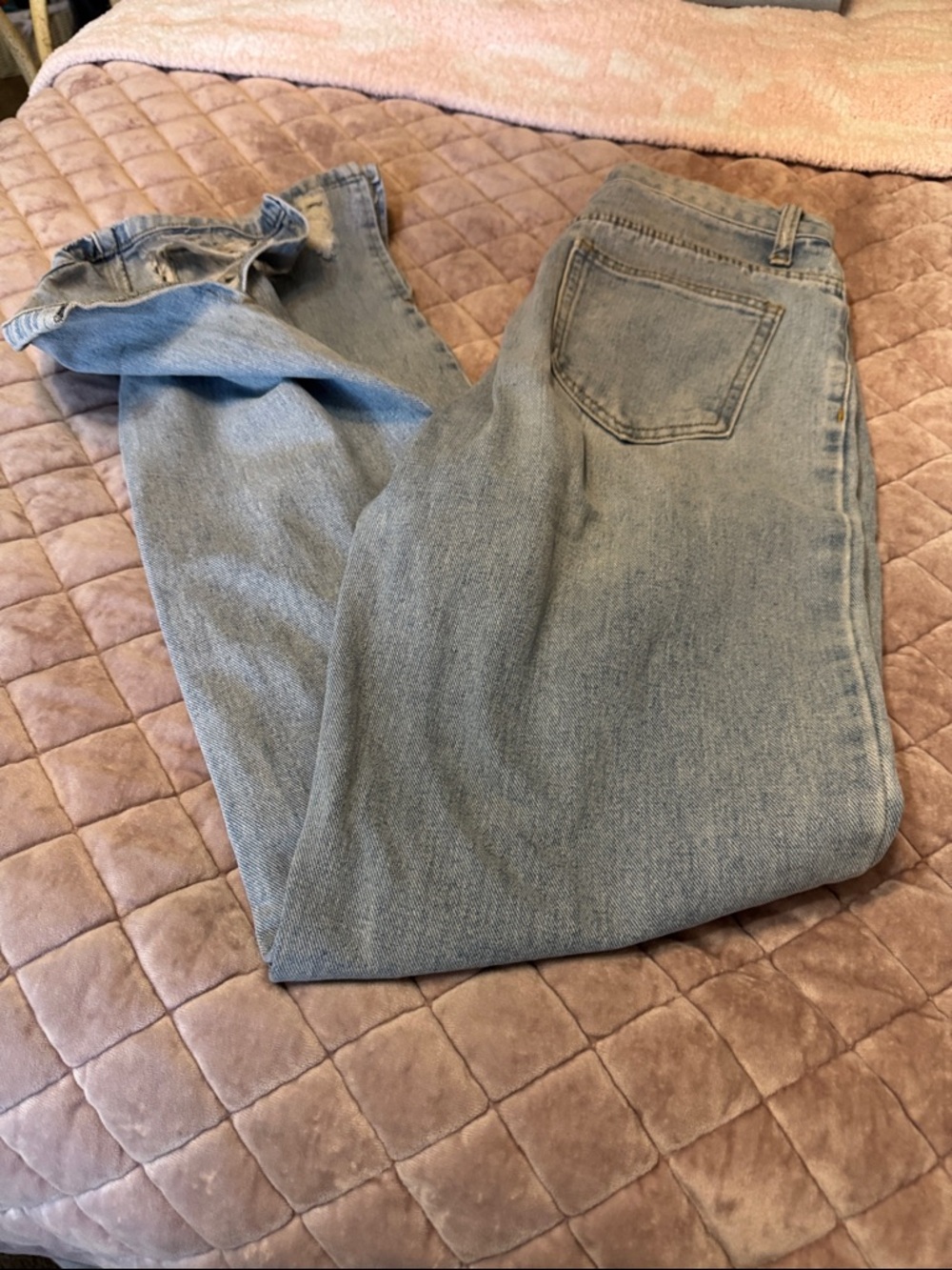 Final price🙏🏻PrettyLittleThing Light Blue Denim Jeans - Classic Waist
